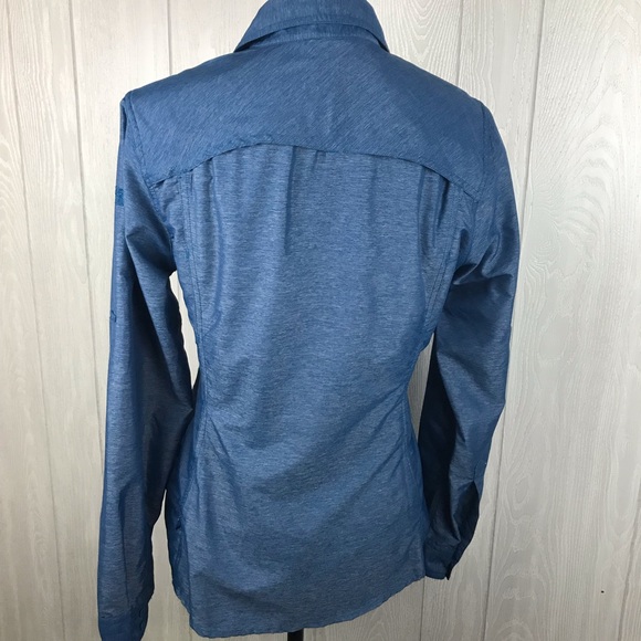 The North Face vented fitted button down shirt - Picture 7 of 8